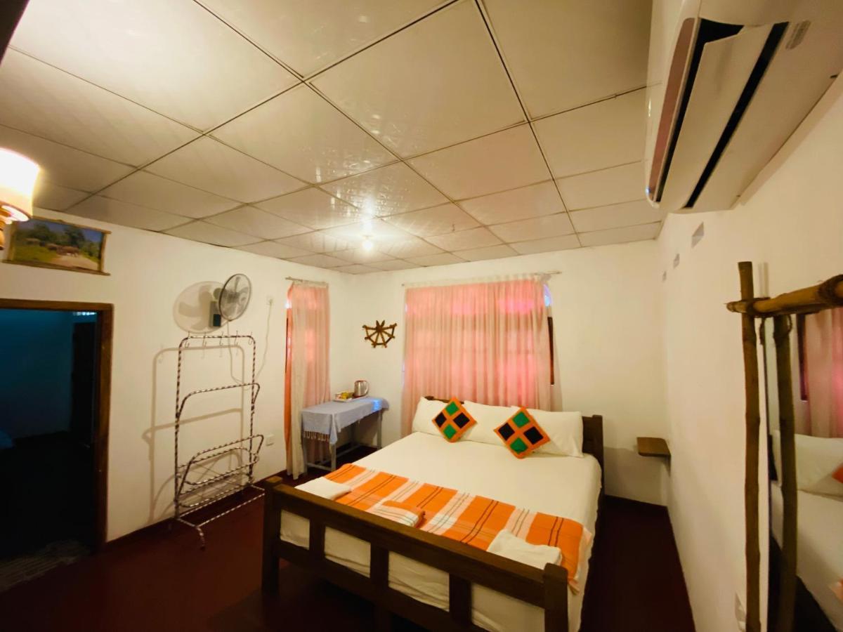Pearl White House Appartement Udawalawe Buitenkant foto